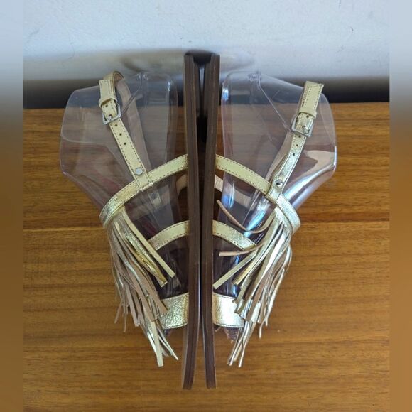 J. Crew Gold Leather Fringe Sandal 9 Festival Resort Boho Preppy Euro Summer - Picture 9 of 11